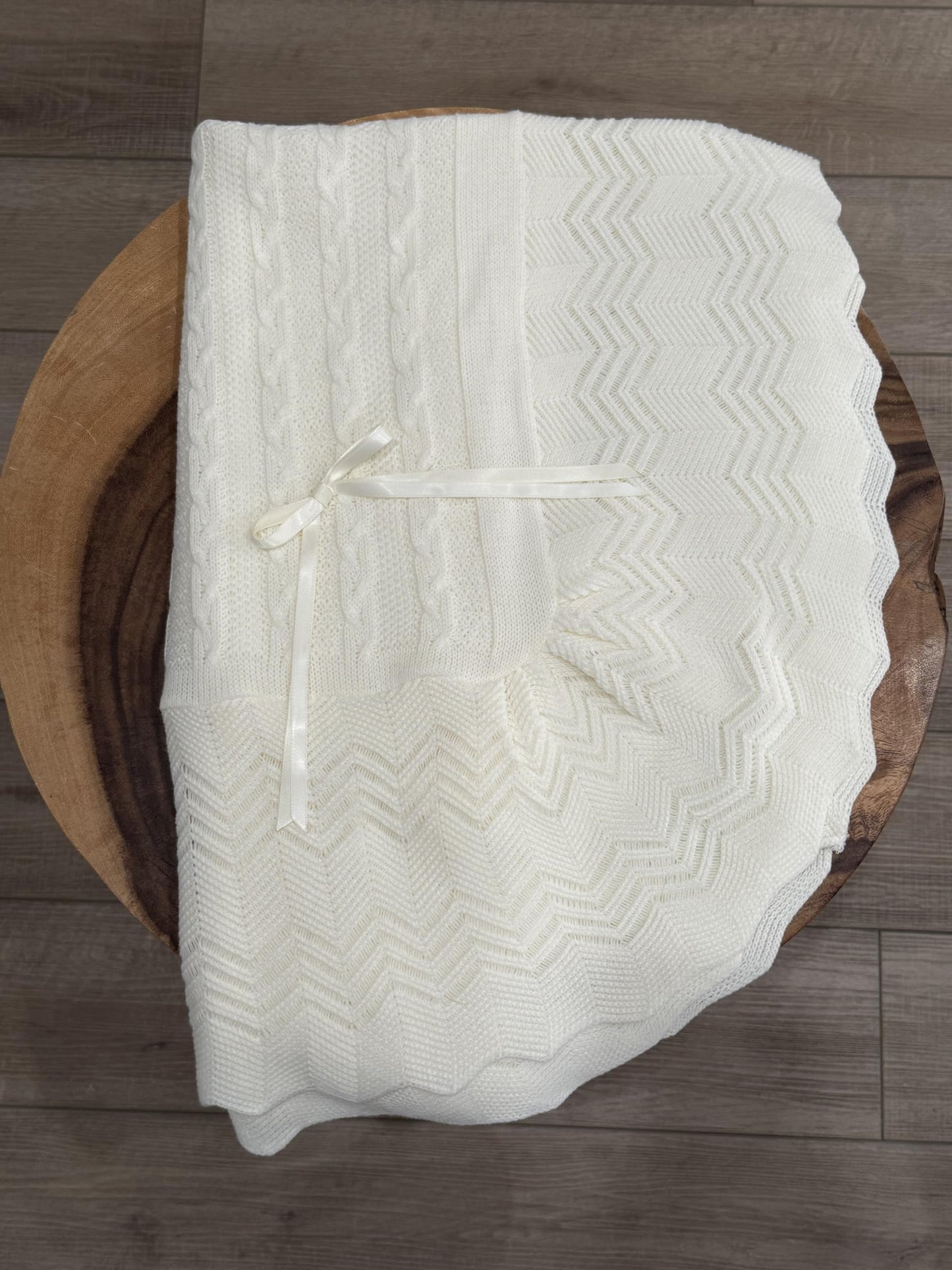 Soft Knit Baby Blanket with Rounded Corners & Bow