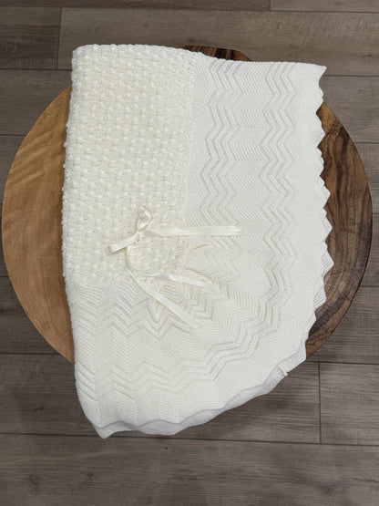 Knit Baby Blanket with Figure-Eight Pattern & Bow