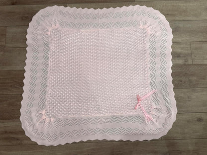Knit Baby Blanket with Figure-Eight Pattern & Bow